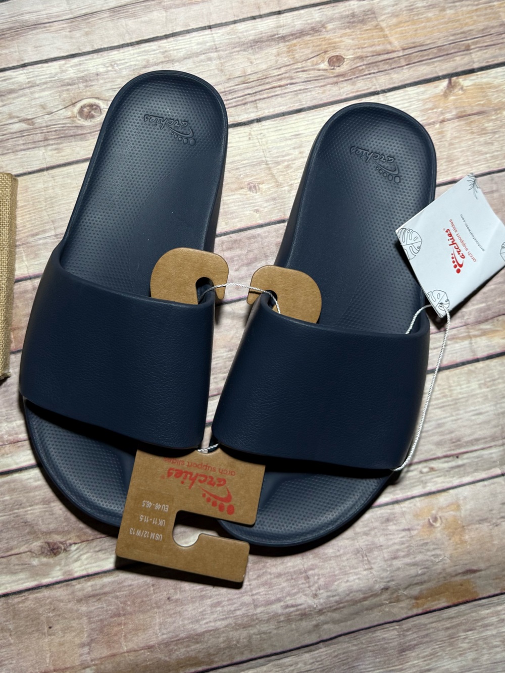 Archies’ Navy
Arch Support Slides size US M 12/ W13 NWT